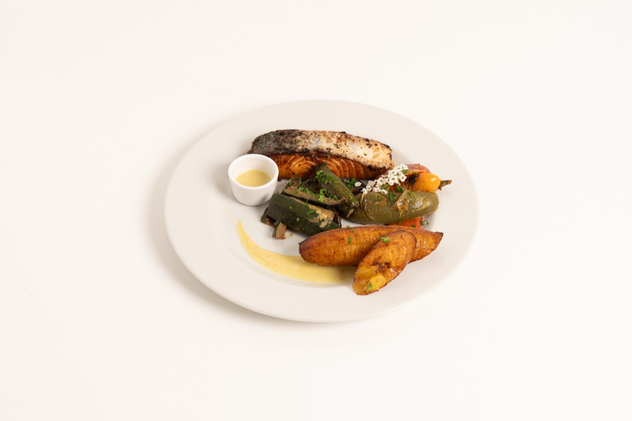 Amani, saumon croustillant sauce coco-curry